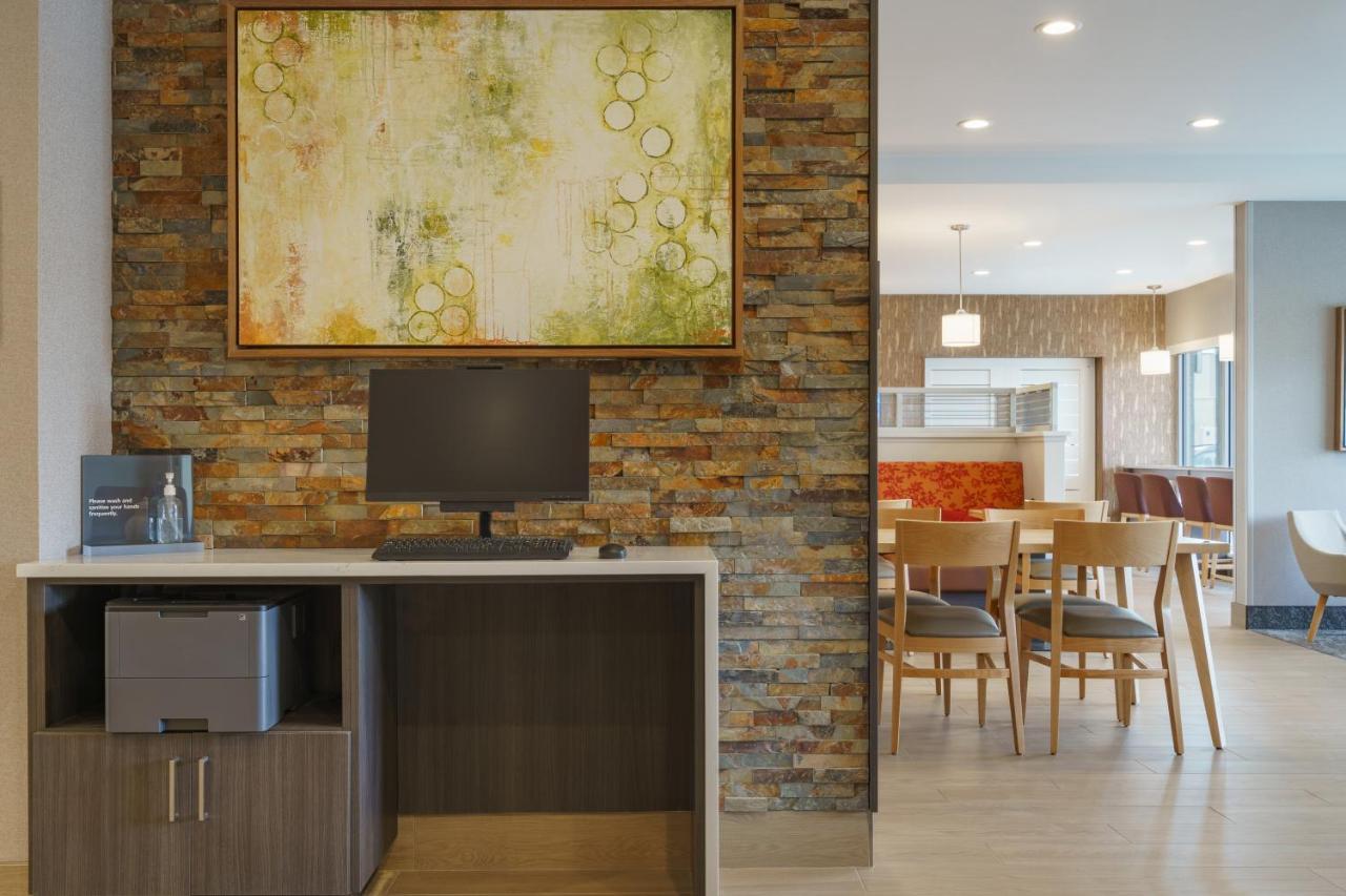 Towneplace Suites By Marriott Logan Exteriör bild