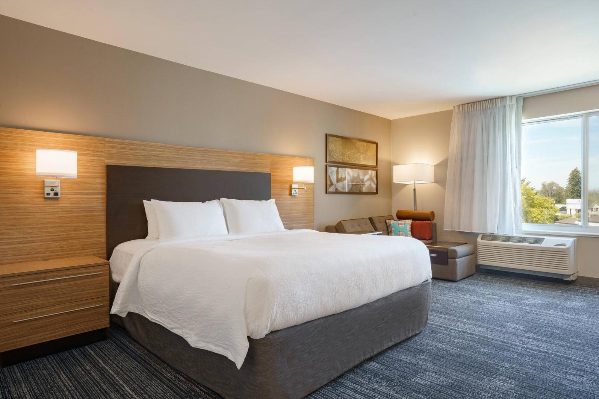 Towneplace Suites By Marriott Logan Exteriör bild